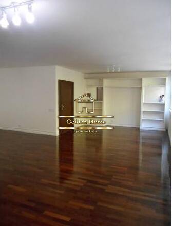 Apartamento para alugar com 4 quartos, 205m² - Foto 1