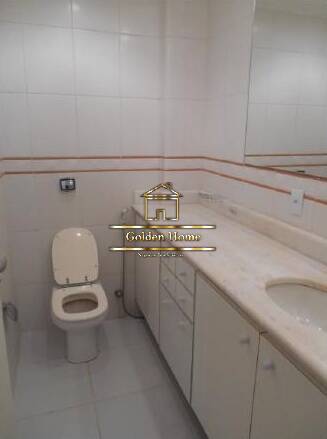 Apartamento para alugar com 4 quartos, 205m² - Foto 9