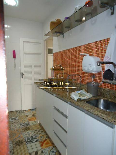 Apartamento à venda com 2 quartos, 77m² - Foto 9