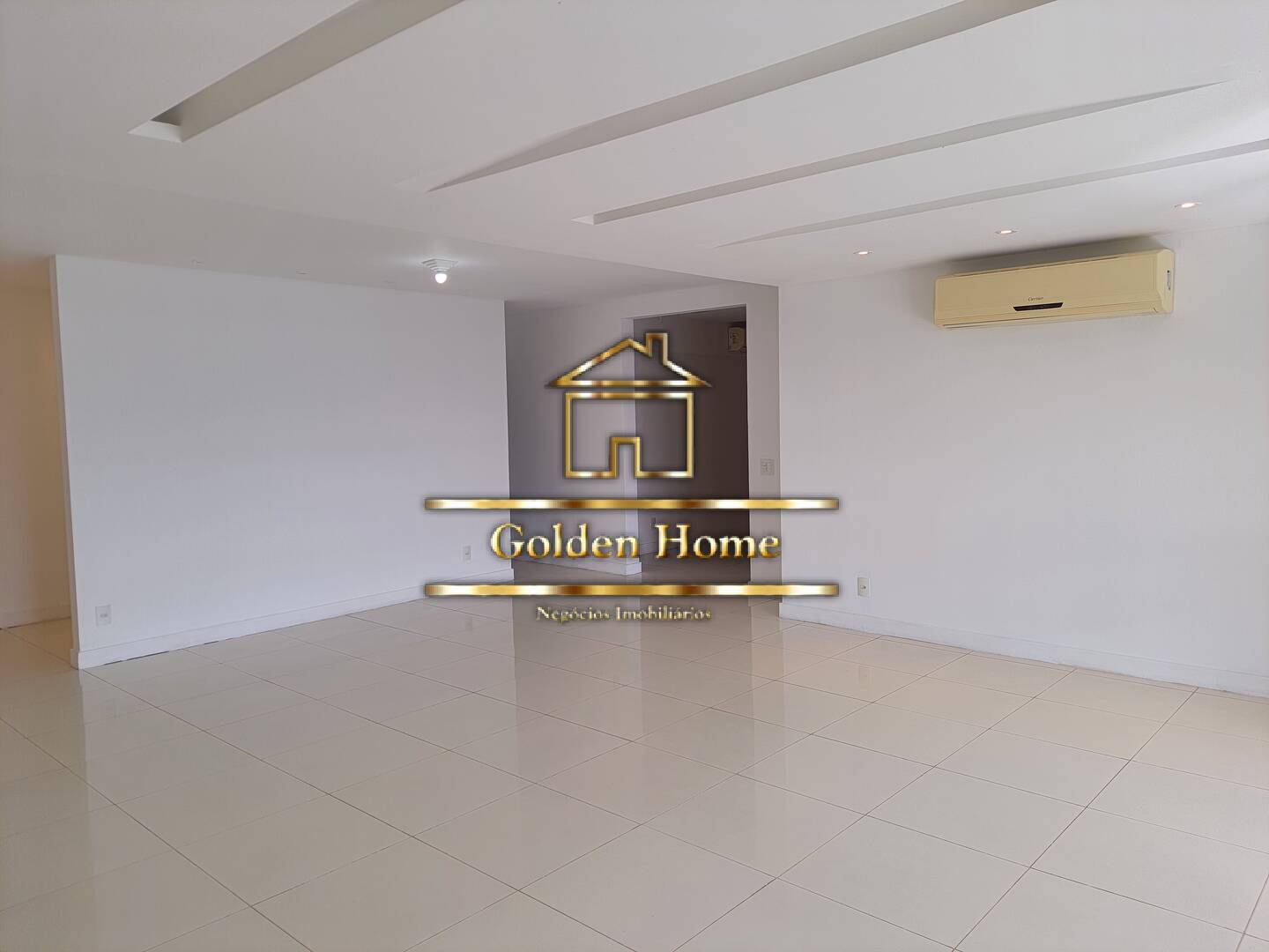 Apartamento para alugar com 4 quartos, 233m² - Foto 3