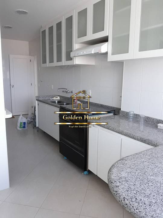 Apartamento para alugar com 3 quartos, 125m² - Foto 13