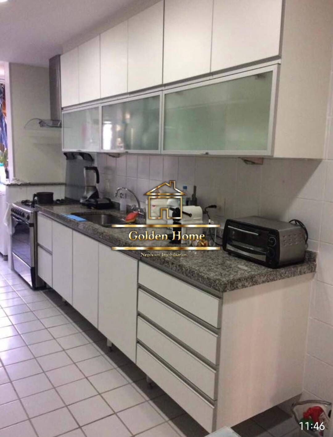 Apartamento para alugar com 3 quartos, 240m² - Foto 3