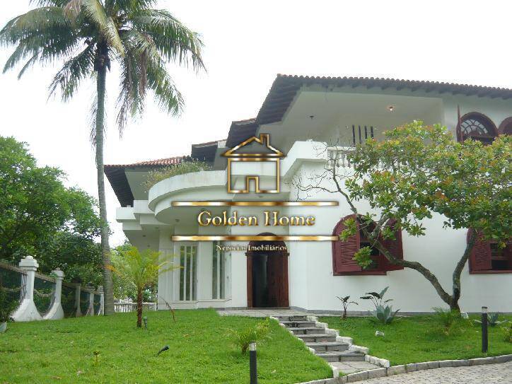 Casa de Condomínio para alugar com 8 quartos, 1941m² - Foto 1