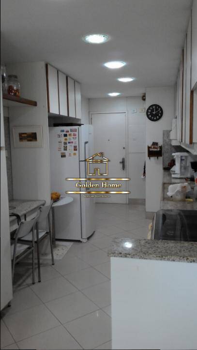 Apartamento para alugar com 4 quartos, 160m² - Foto 18