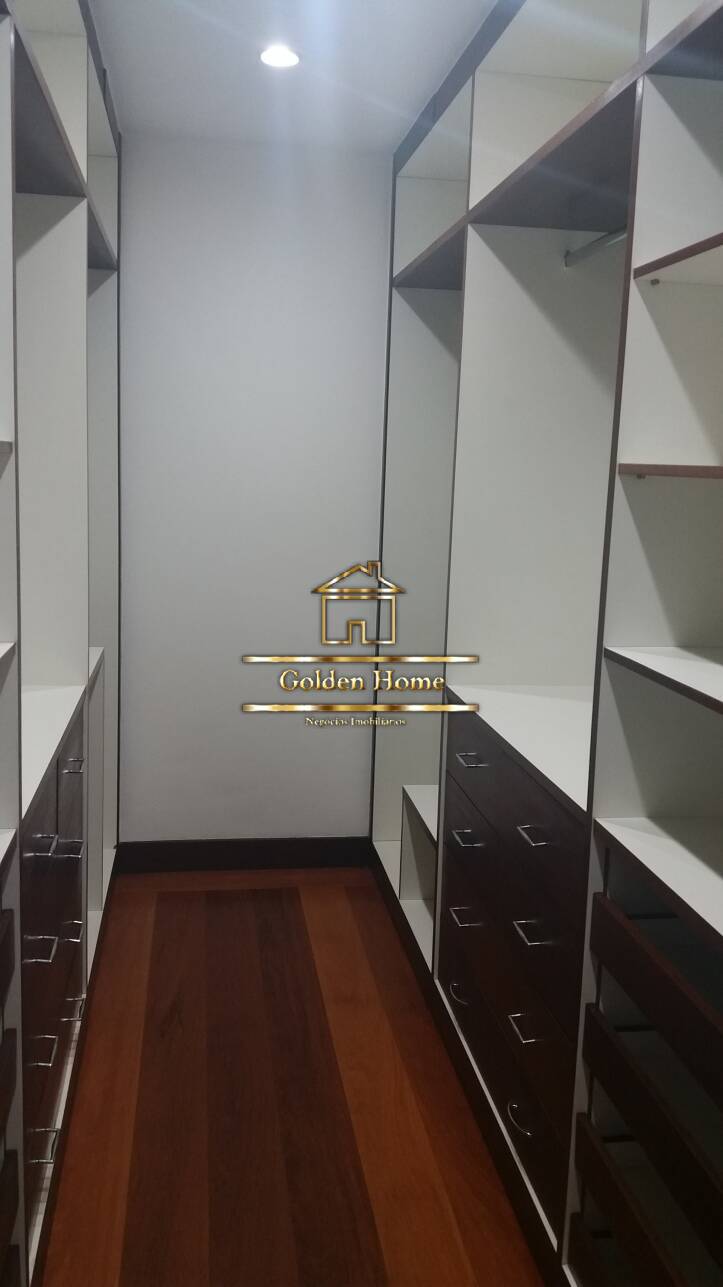 Casa para alugar com 5 quartos, 480m² - Foto 31